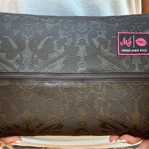 Large Bridal Onyx Makeup Junkie Bag